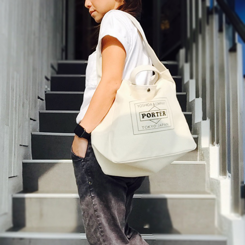 Travel Couture by Lowercase Porter Totebag L White